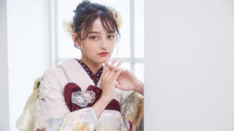 YURIHO LOOKBOOK