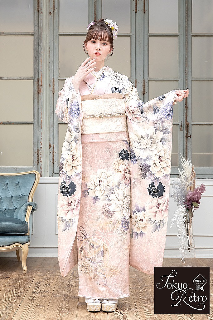 くすみ古典　くすみピンク/ミスティカラー　牡丹柄/毬柄　華やか　上品　可愛らしい　淡い色コーデ　東京レトロ振袖ネットレンタル　K743