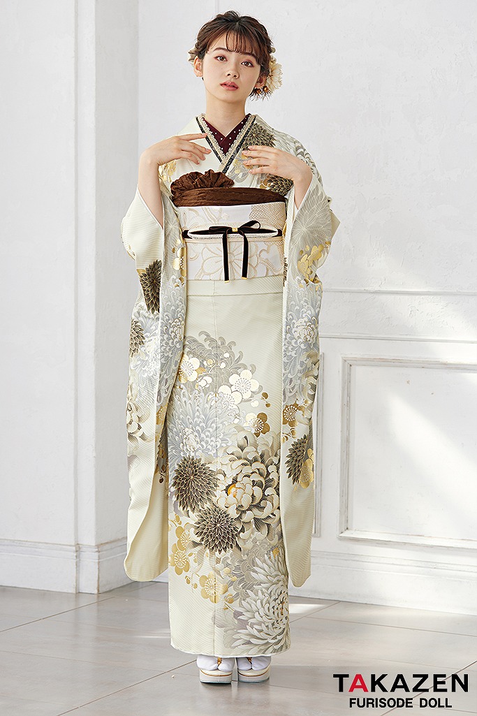 くすみカラー古典　薄いクリーム/白/淡色　乱菊柄　淡い色　シンプル　エレガント　大人っぽい振袖　南琴奈　24020