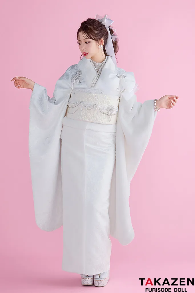 成人式振袖レンタル　シュシュ　白
