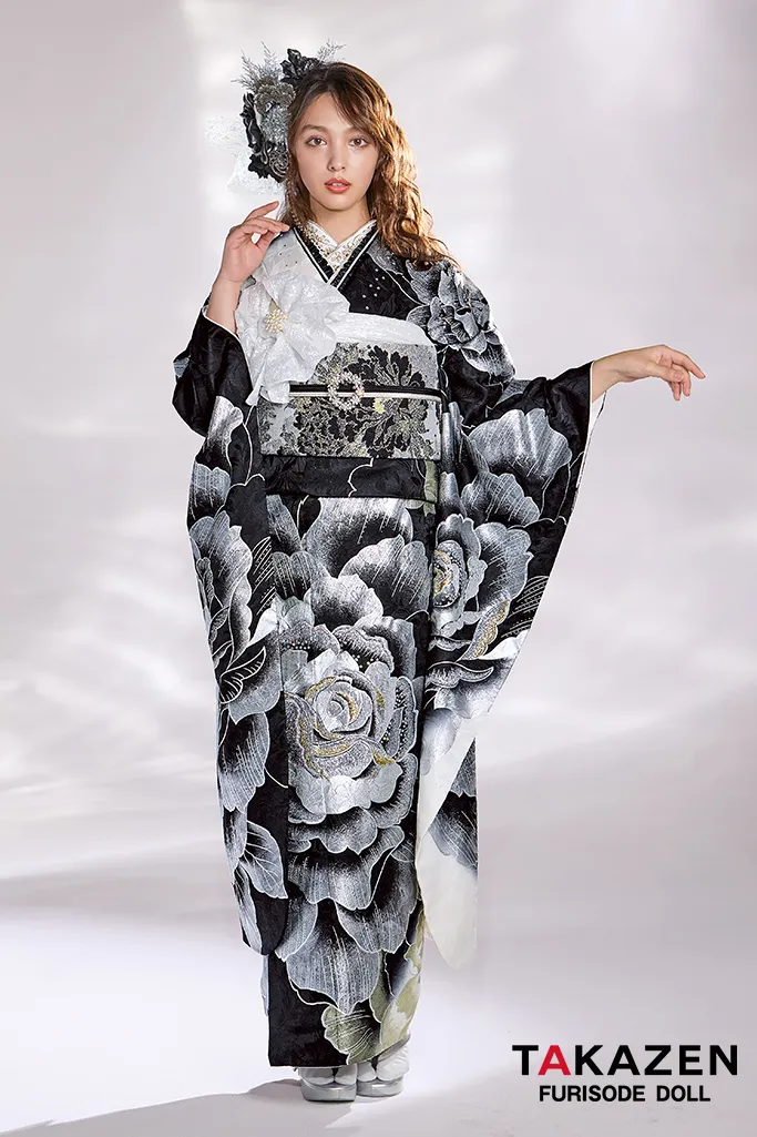 TAKAZEN　振袖レンタル　モード　キラキラ　派手　セクシー　ラグジュアリー　目立つ　人とかぶらない　金
