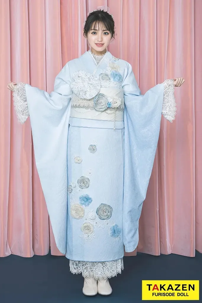 成人式　振袖　ヘップバーンシリーズ　かわいい　オシャレ　　キラキラ　ラグジュアリー　セクシー